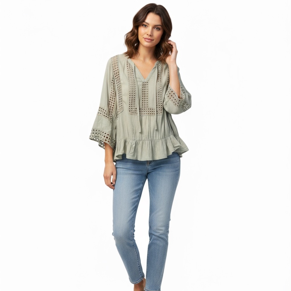Black Rainn Elegant Light Green Women’s Top